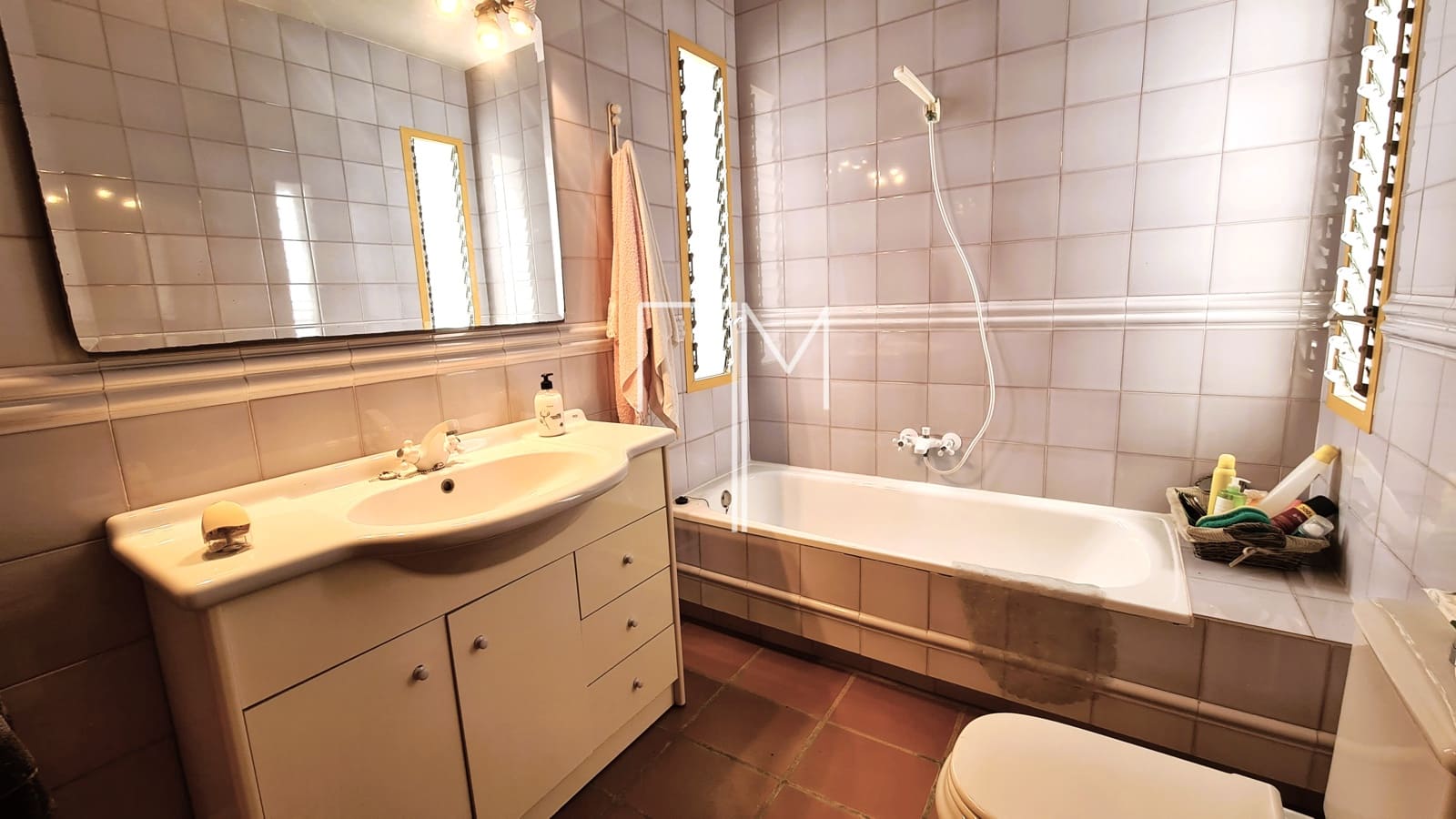 4 soveværelse Villa til salg i Xativa med swimmingpool - € 390.000 (Ref: 8893470)