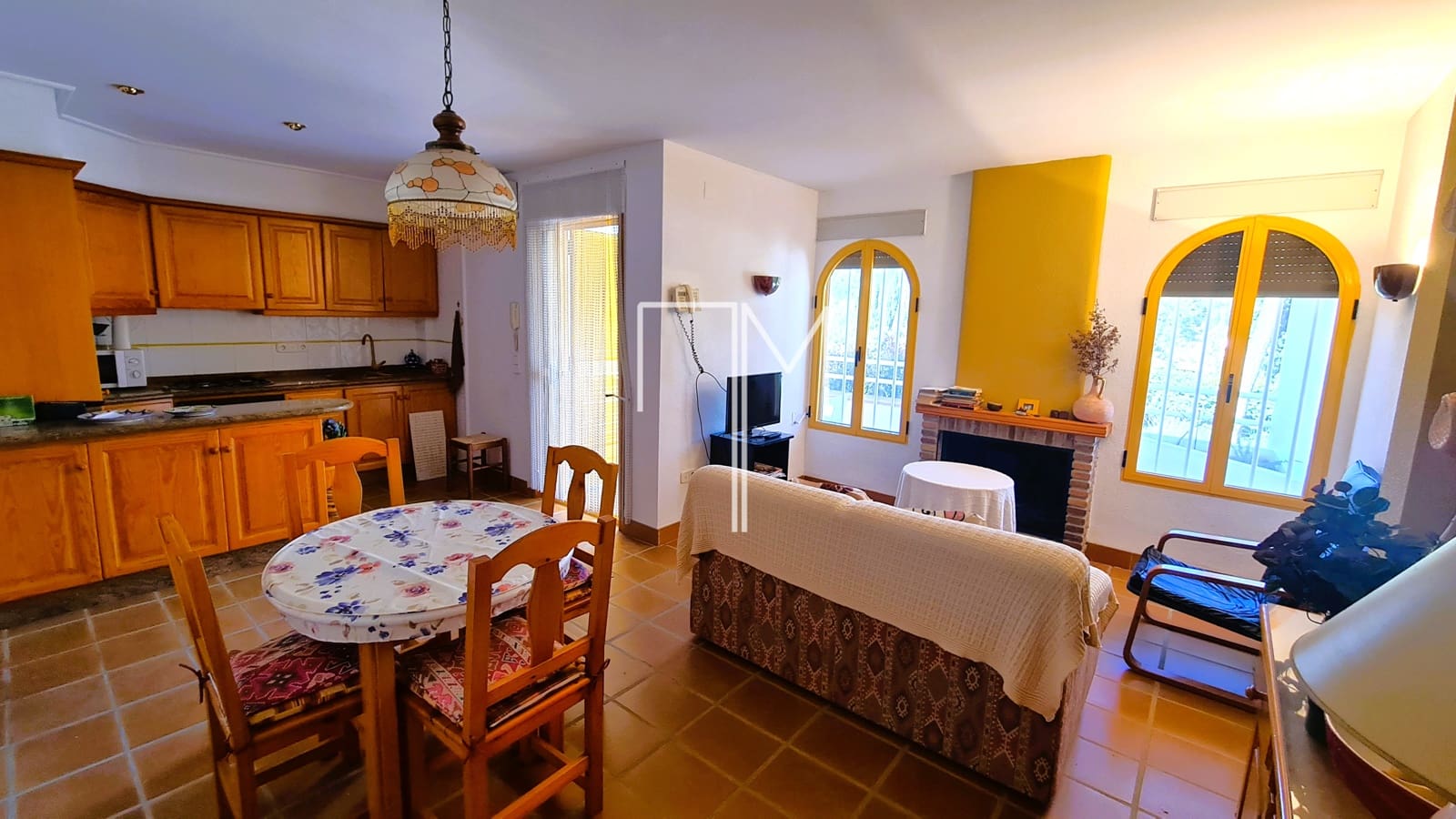 4 soveværelse Villa til salg i Xativa med swimmingpool - € 390.000 (Ref: 8893470)