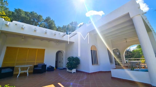 4 bedroom Villa for sale in Xàtiva with pool - € 390,000 (Ref: 8893470)