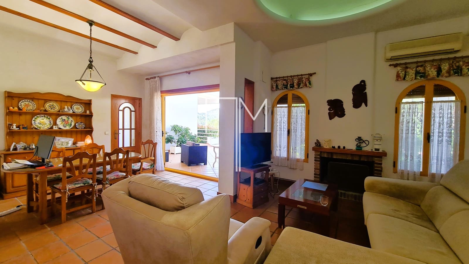 4 soveværelse Villa til salg i Xativa med swimmingpool - € 390.000 (Ref: 8893470)