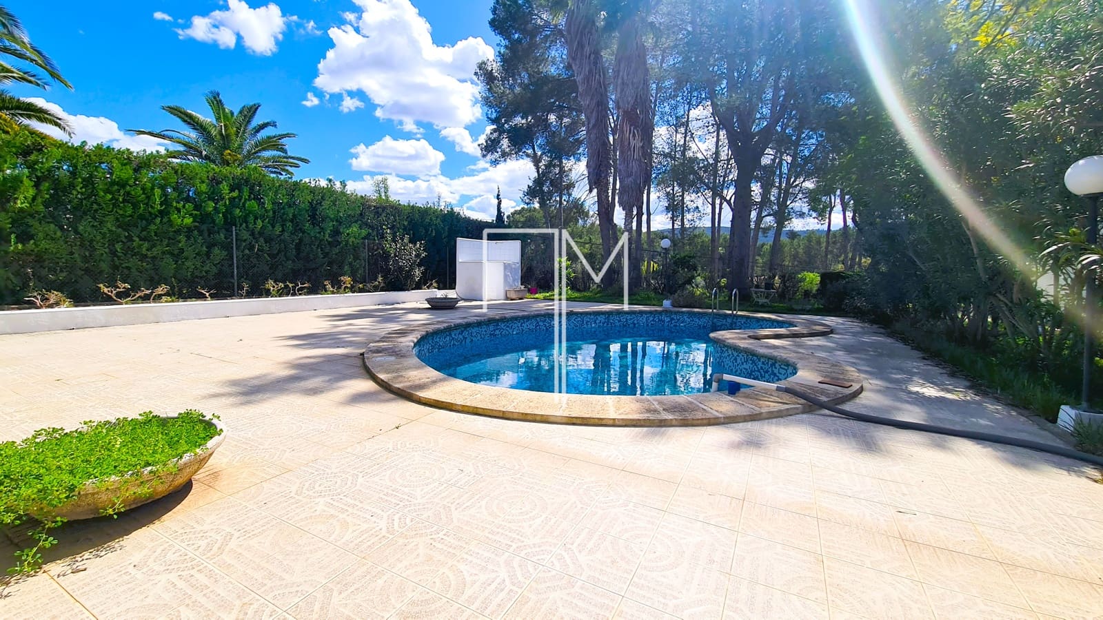 4 soveværelse Villa til salg i Xativa med swimmingpool - € 390.000 (Ref: 8893470)
