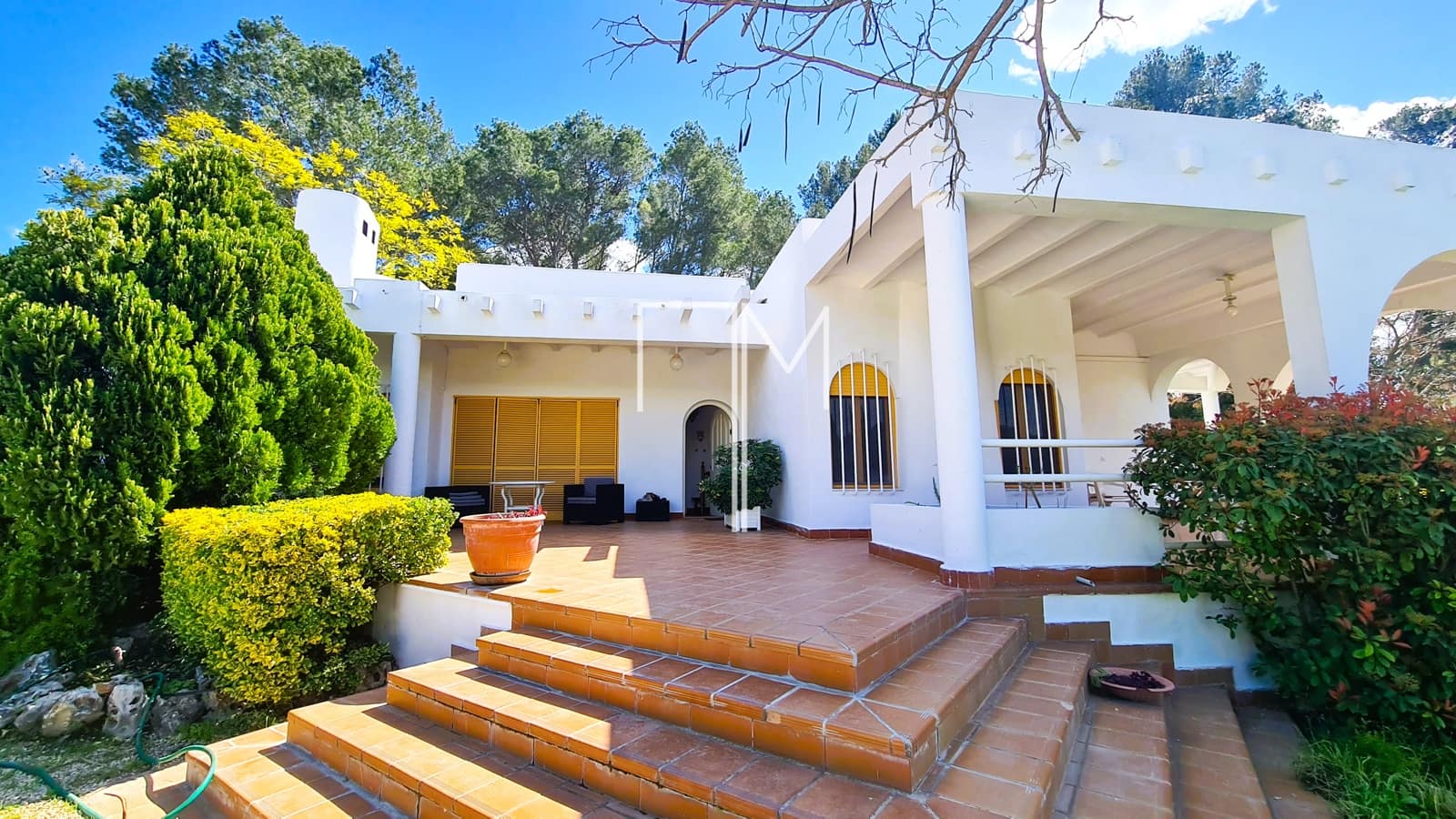 4 soveværelse Villa til salg i Xativa med swimmingpool - € 390.000 (Ref: 8893470)