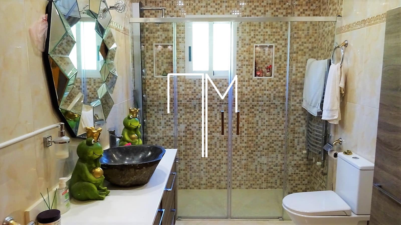 4 soveværelse Villa til salg i Barxeta med swimmingpool garage - € 349.000 (Ref: 8992152)