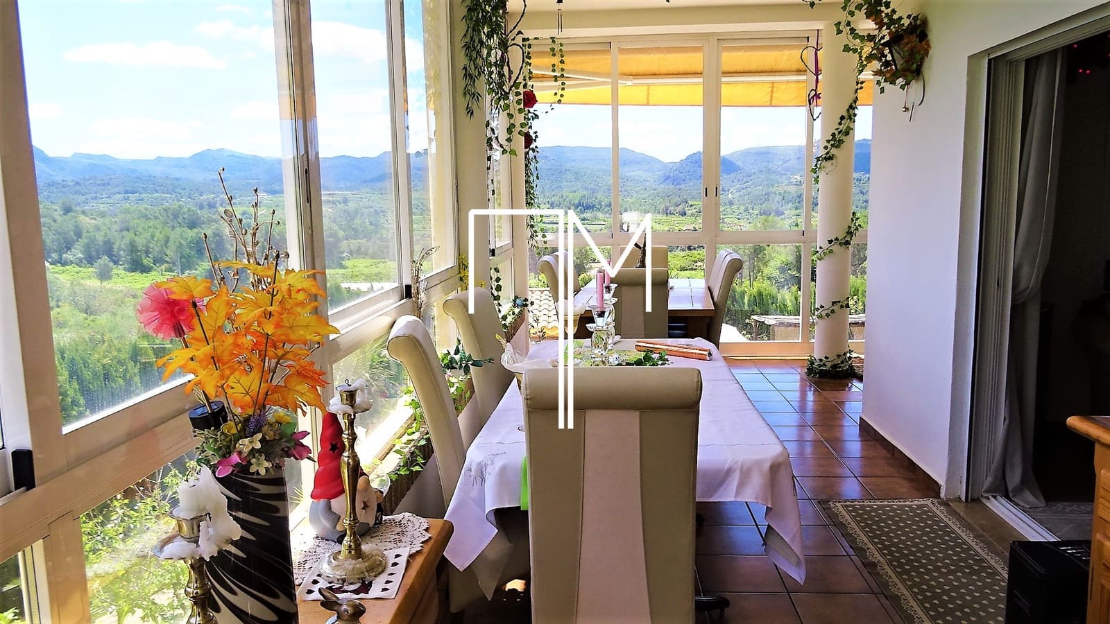 4 soveværelse Villa til salg i Barxeta med swimmingpool garage - € 349.000 (Ref: 8992152)