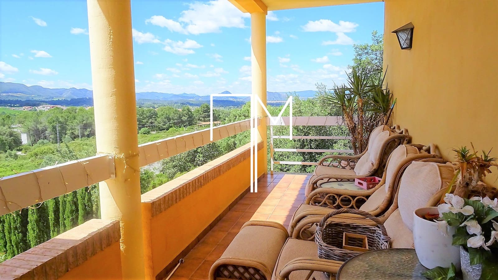 4 soveværelse Villa til salg i Barxeta med swimmingpool garage - € 349.000 (Ref: 8992152)