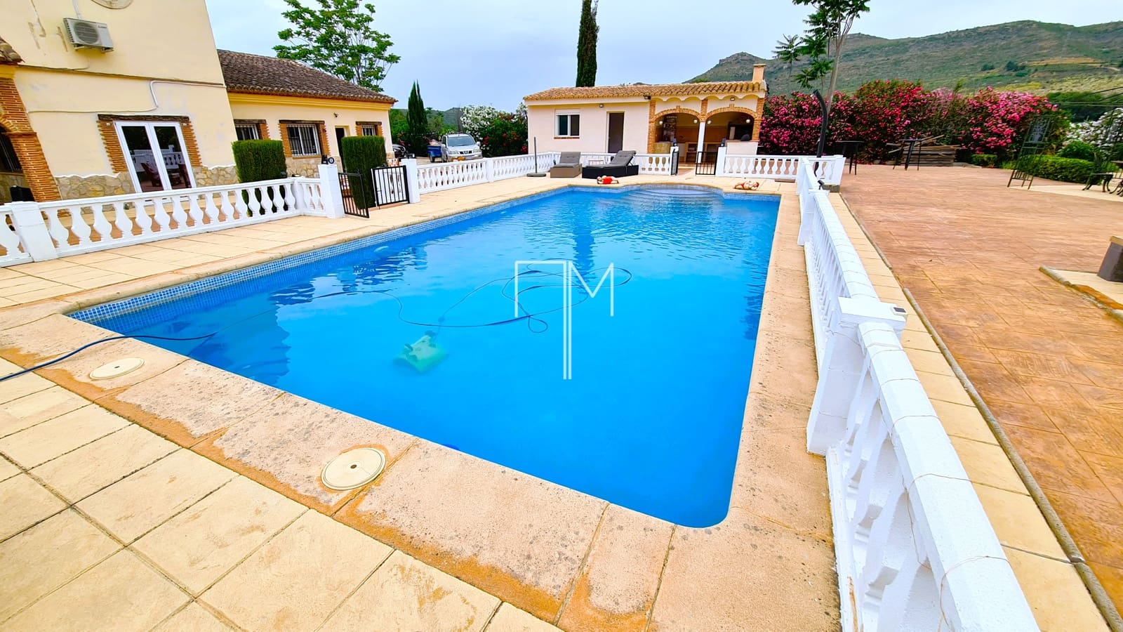 4 soveværelse Villa til salg i Barxeta med swimmingpool garage - € 425.000 (Ref: 9058279)