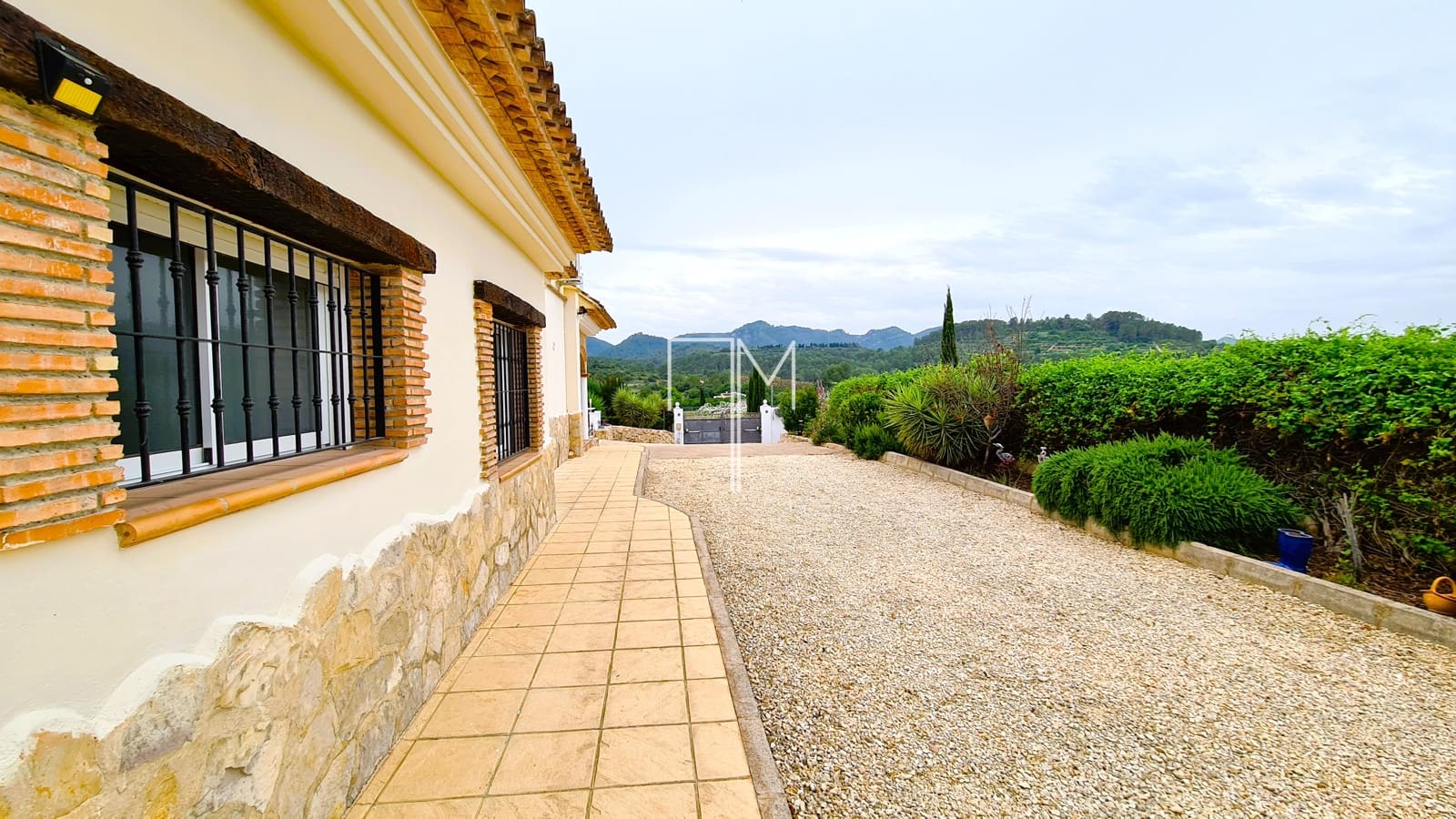 4 soveværelse Villa til salg i Barxeta med swimmingpool garage - € 425.000 (Ref: 9058279)