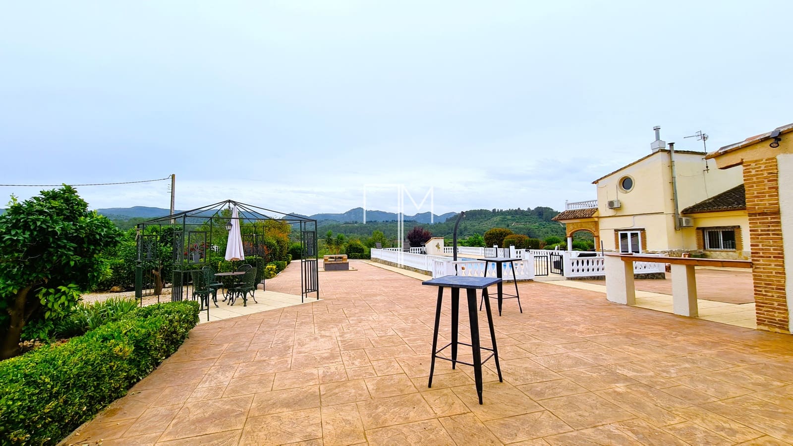 4 soveværelse Villa til salg i Barxeta med swimmingpool garage - € 425.000 (Ref: 9058279)