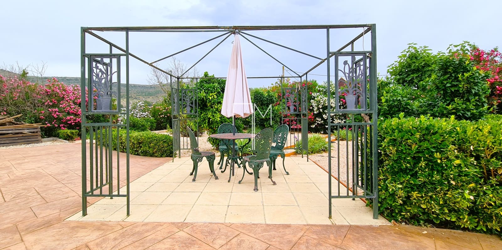 4 soveværelse Villa til salg i Barxeta med swimmingpool garage - € 425.000 (Ref: 9058279)