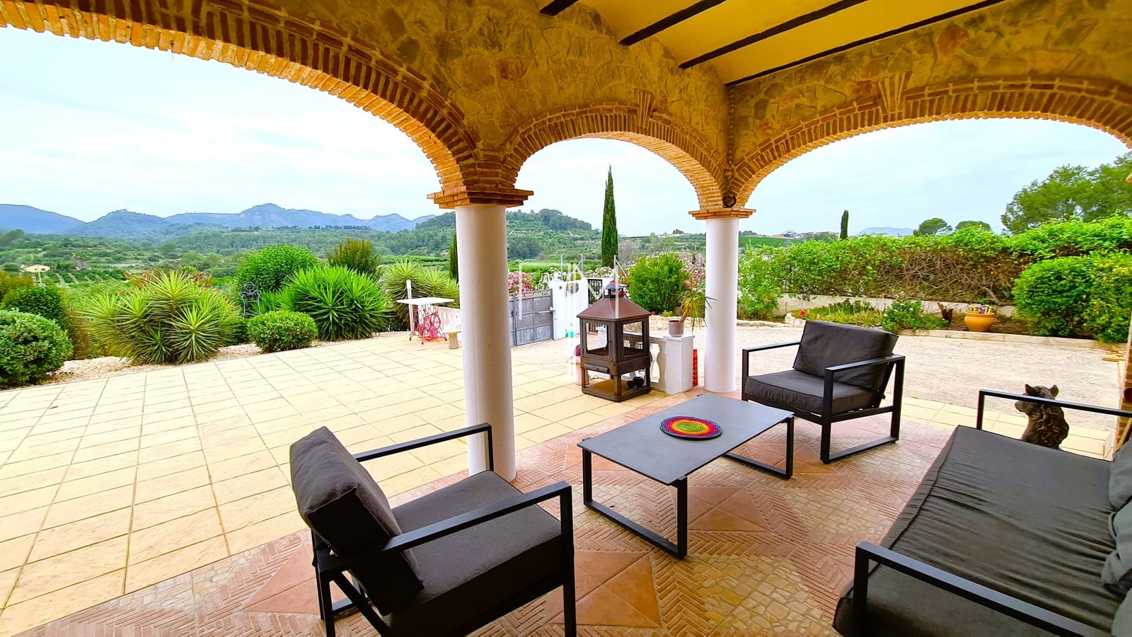 4 soveværelse Villa til salg i Barxeta med swimmingpool garage - € 425.000 (Ref: 9058279)