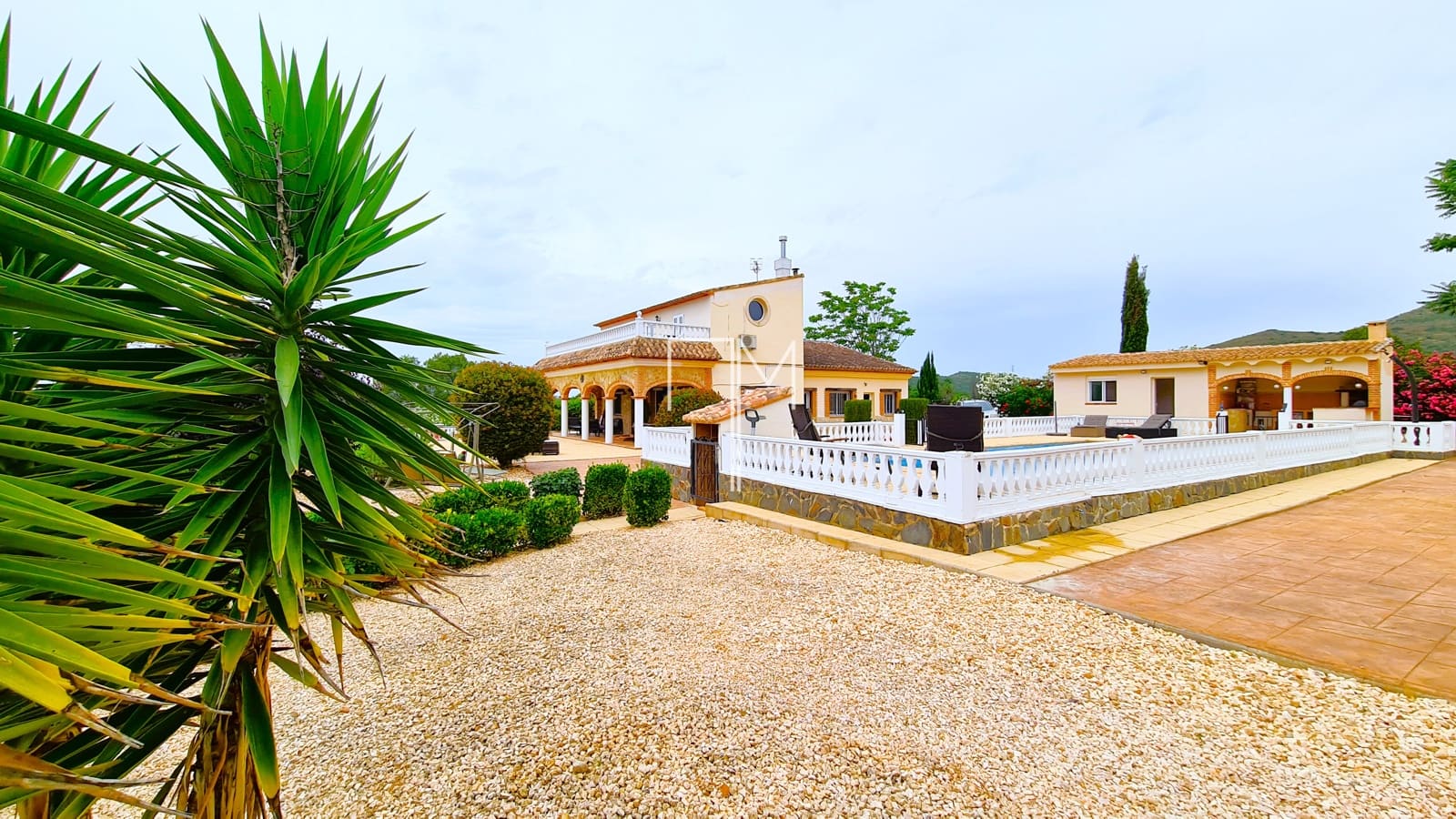 4 soveværelse Villa til salg i Barxeta med swimmingpool garage - € 425.000 (Ref: 9058279)