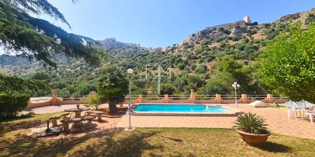 4 slaapkamer Villa te koop in Xàtiva met zwembad garage - € 375.000 (Ref: 9085641)