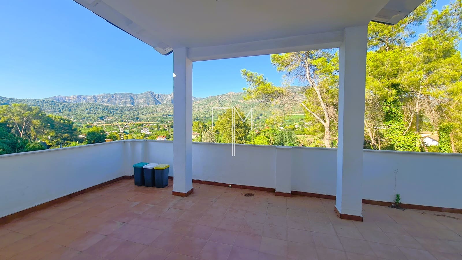 5 soverom Villa til salgs i Alzira med svømmebasseng - € 390 000 (Ref: 9130148)