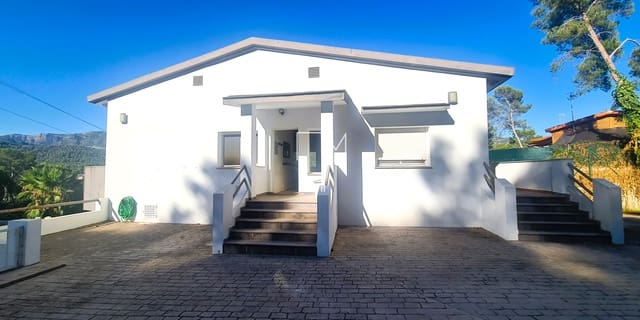 5 soveværelse Villa til salg i Alzira med swimmingpool - € 390.000 (Ref: 9130148)