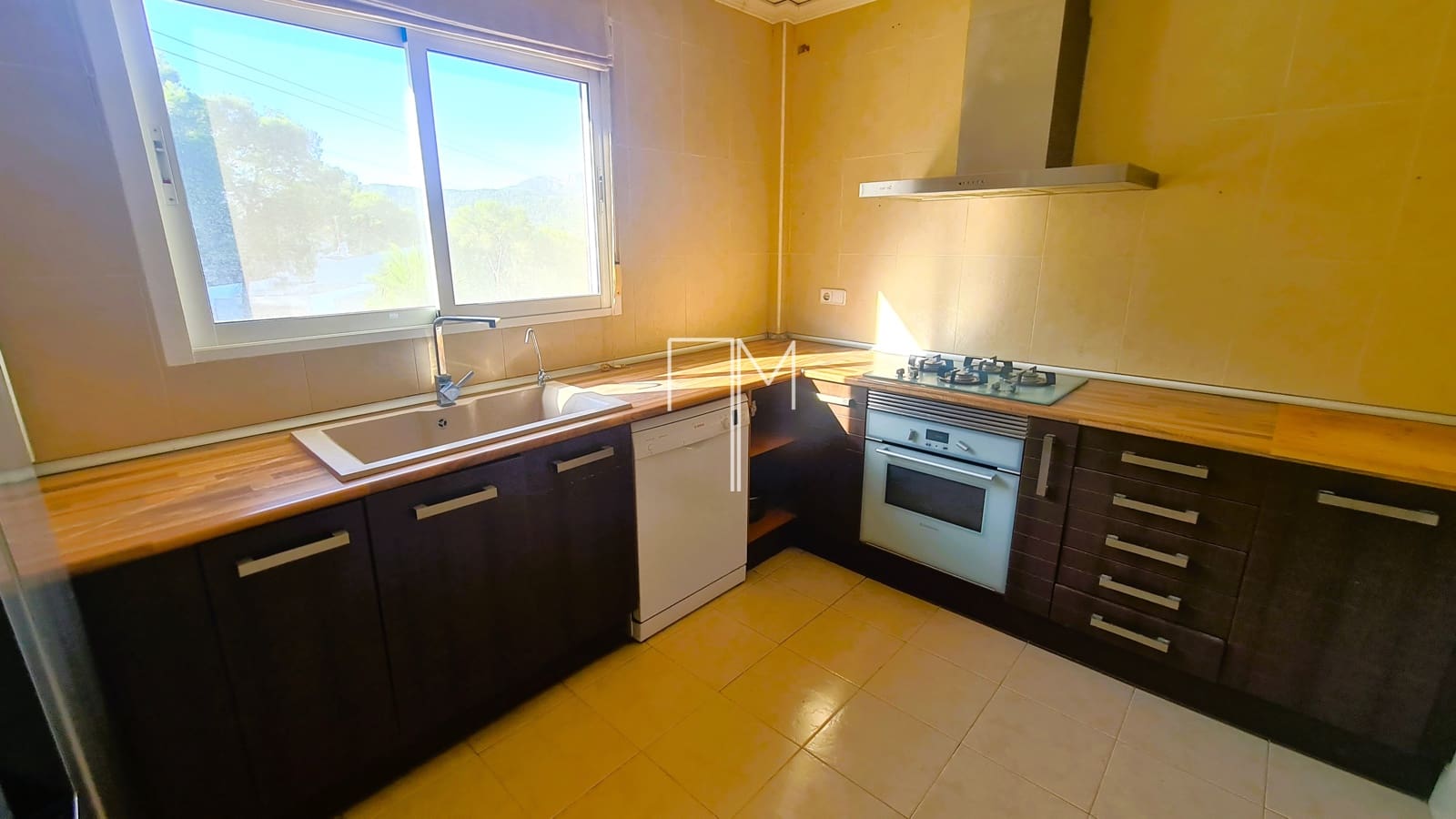 5 soverom Villa til salgs i Alzira med svømmebasseng - € 390 000 (Ref: 9130148)