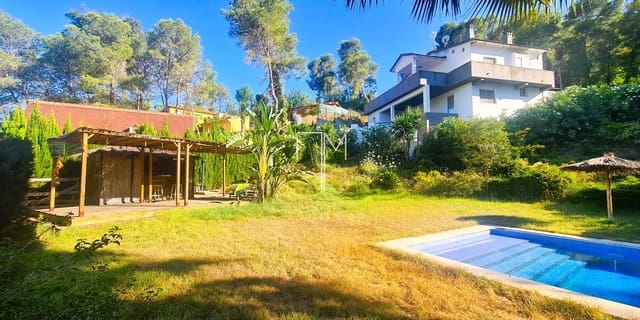 5 slaapkamer Villa te koop in Alzira met zwembad - € 390.000 (Ref: 9130148)