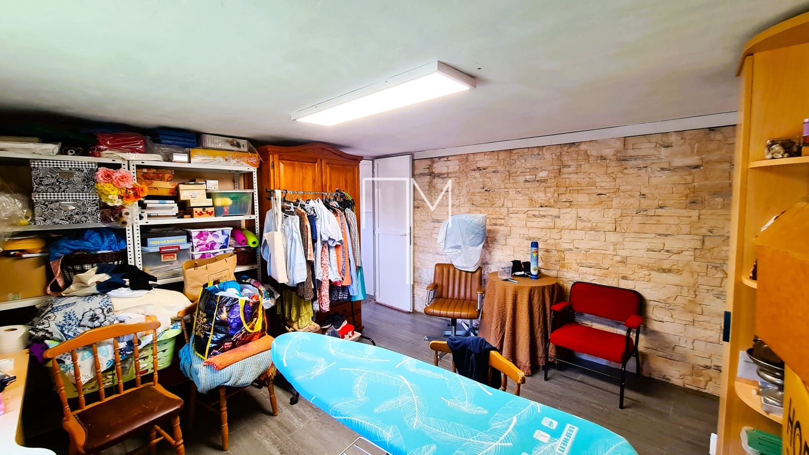 4 bedroom Villa for sale in Alberic with pool garage - € 360,000 (Ref: 9153166)