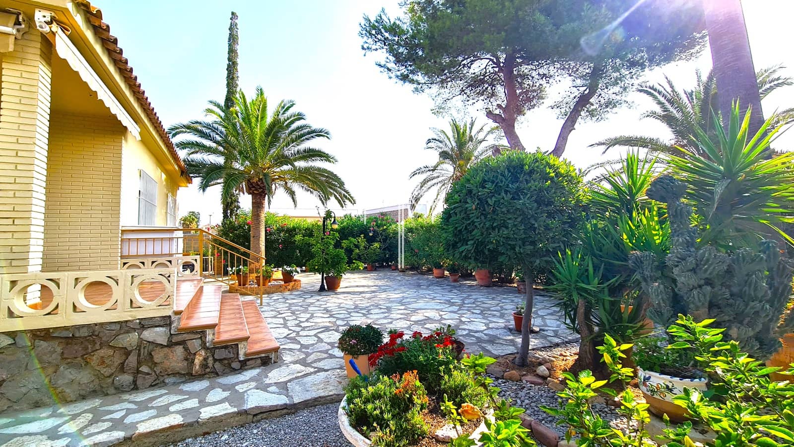 3 slaapkamer Villa te koop in Sagunto / Sagunt met garage - € 550.000 (Ref: 9165386)