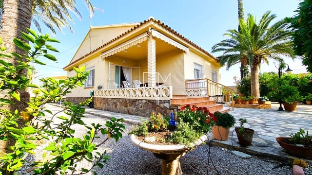 3 bedroom Villa for sale in Sagunto / Sagunt with garage - € 550,000 (Ref: 9165386)