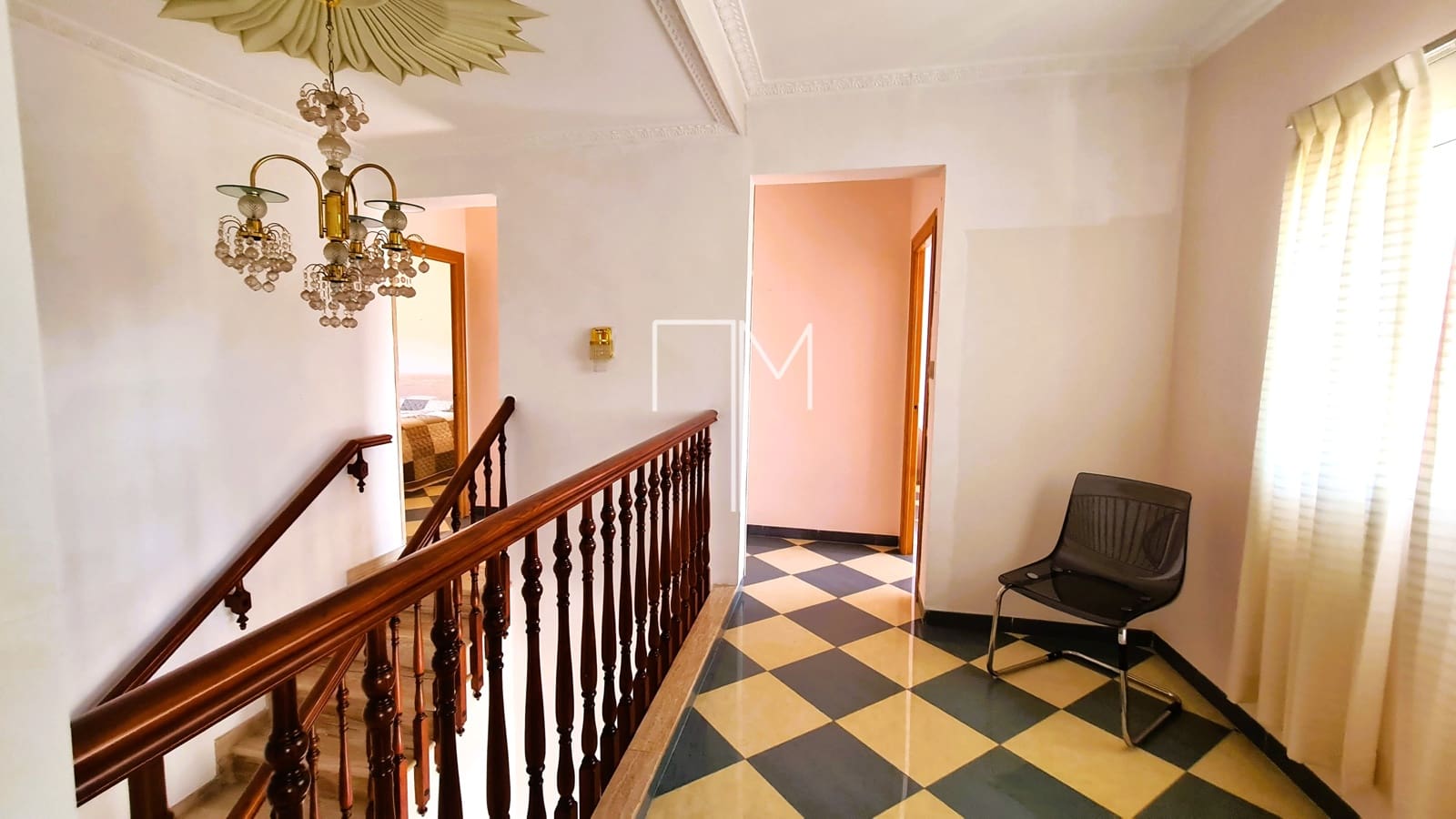 5 soveværelse Villa til salg i Turis med swimmingpool garage - € 460.000 (Ref: 9234893)