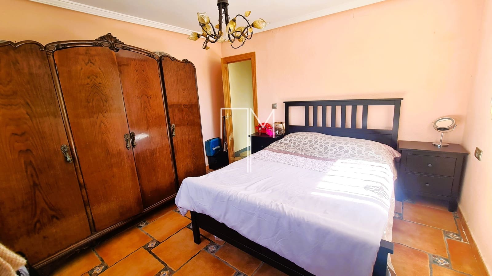 5 soveværelse Villa til salg i Turis med swimmingpool garage - € 460.000 (Ref: 9234893)