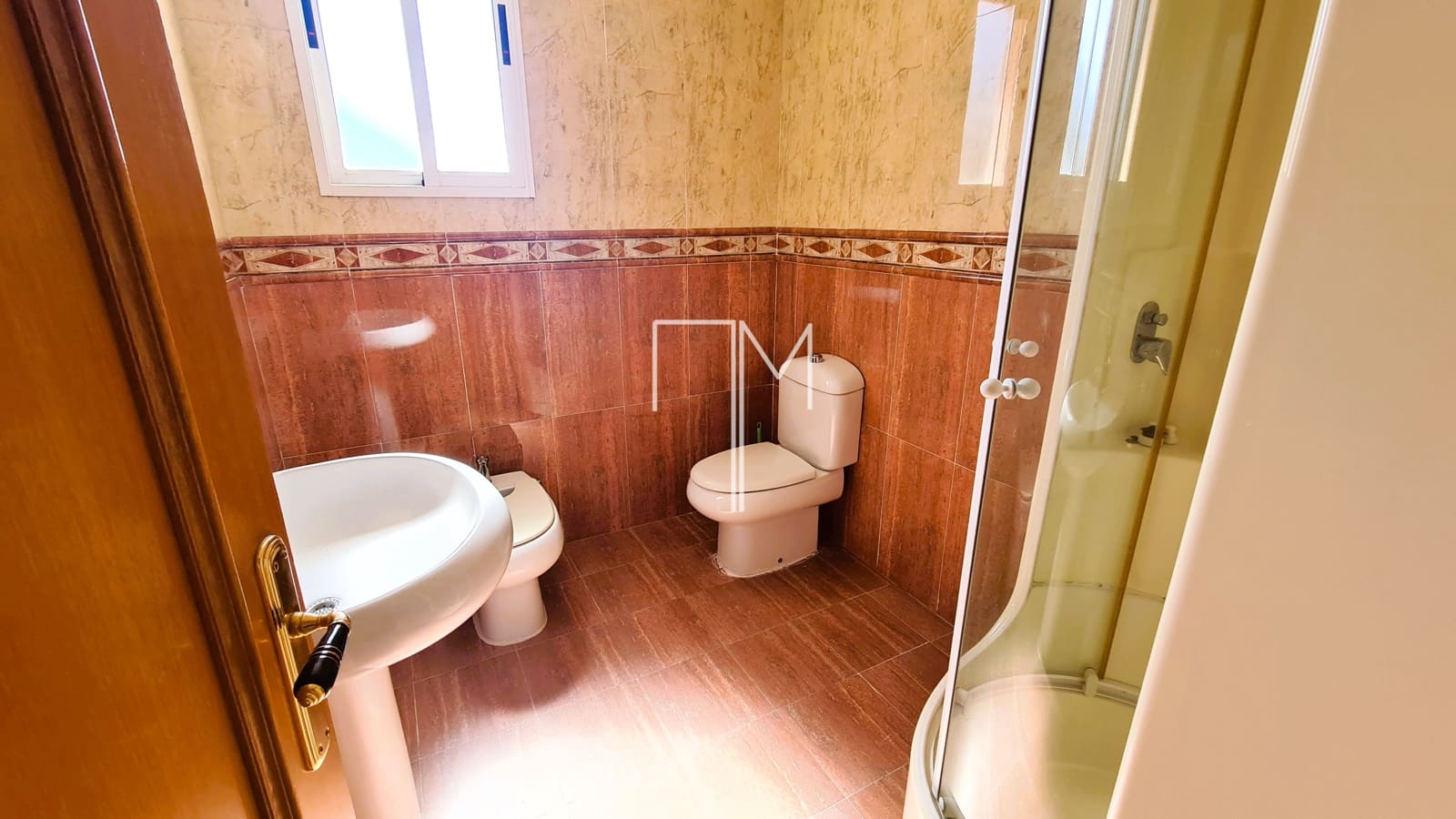 5 soveværelse Villa til salg i Turis med swimmingpool garage - € 460.000 (Ref: 9234893)