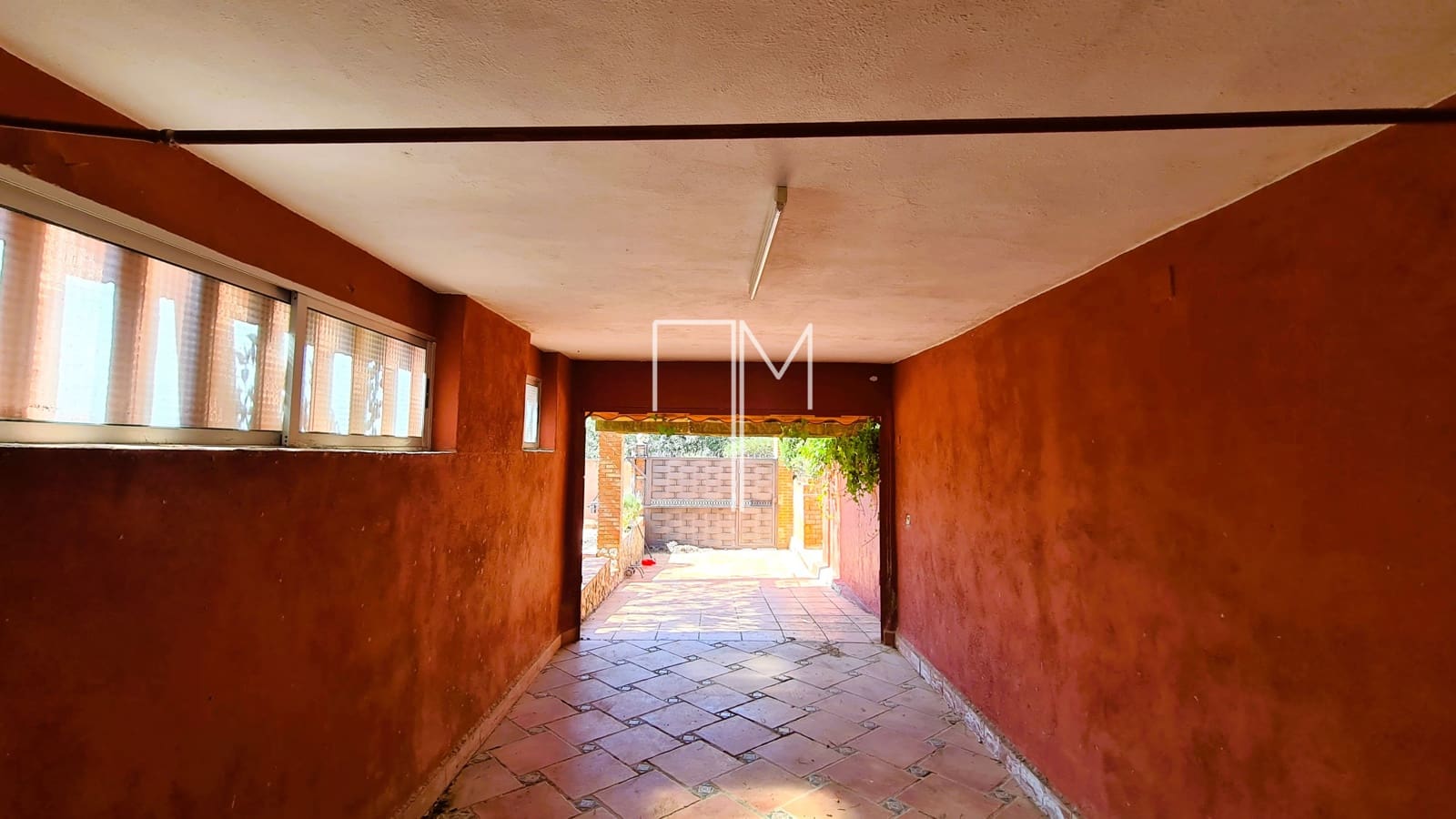 5 soveværelse Villa til salg i Turis med swimmingpool garage - € 460.000 (Ref: 9234893)