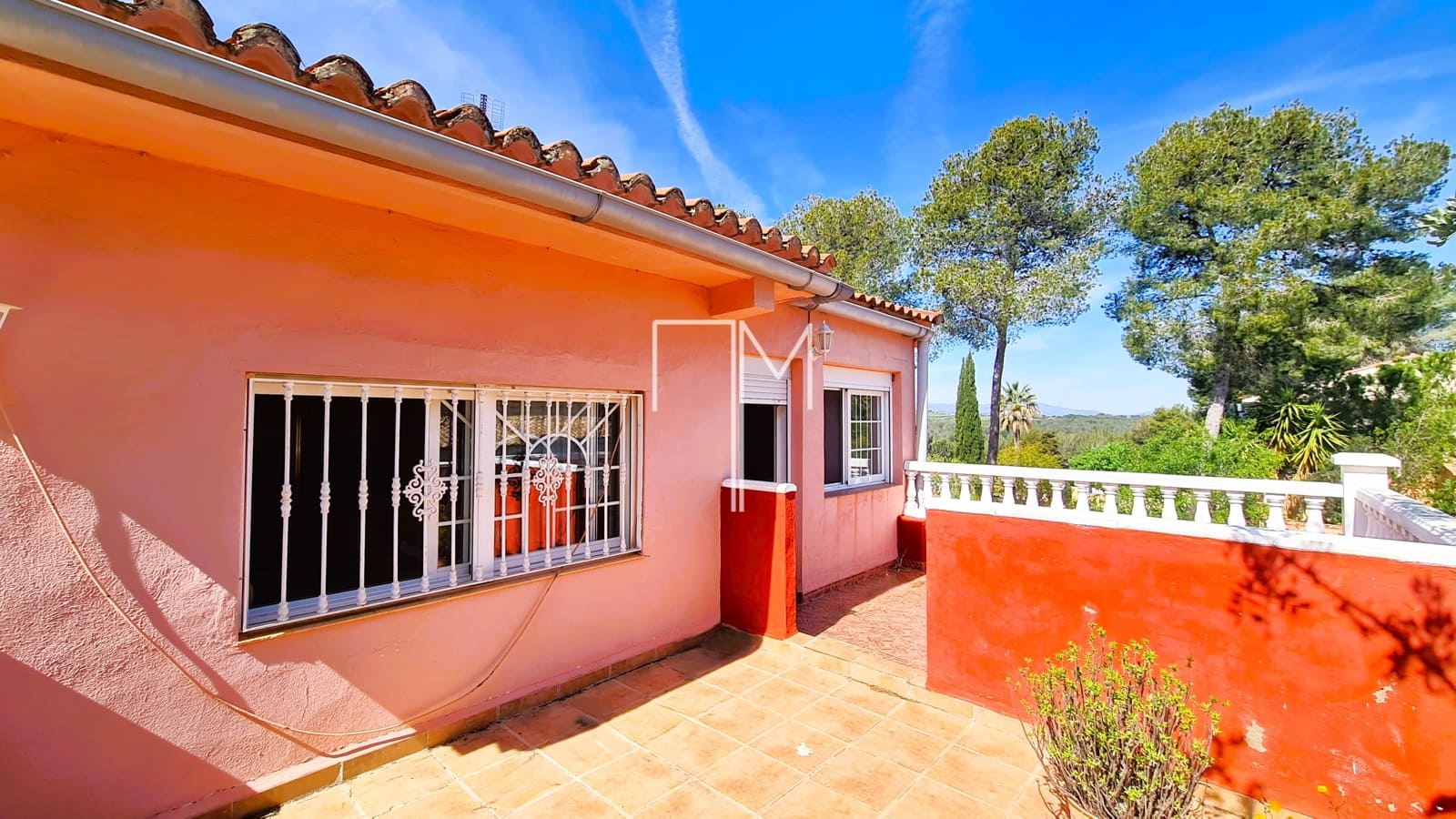 5 soveværelse Villa til salg i Turis med swimmingpool garage - € 460.000 (Ref: 9234893)