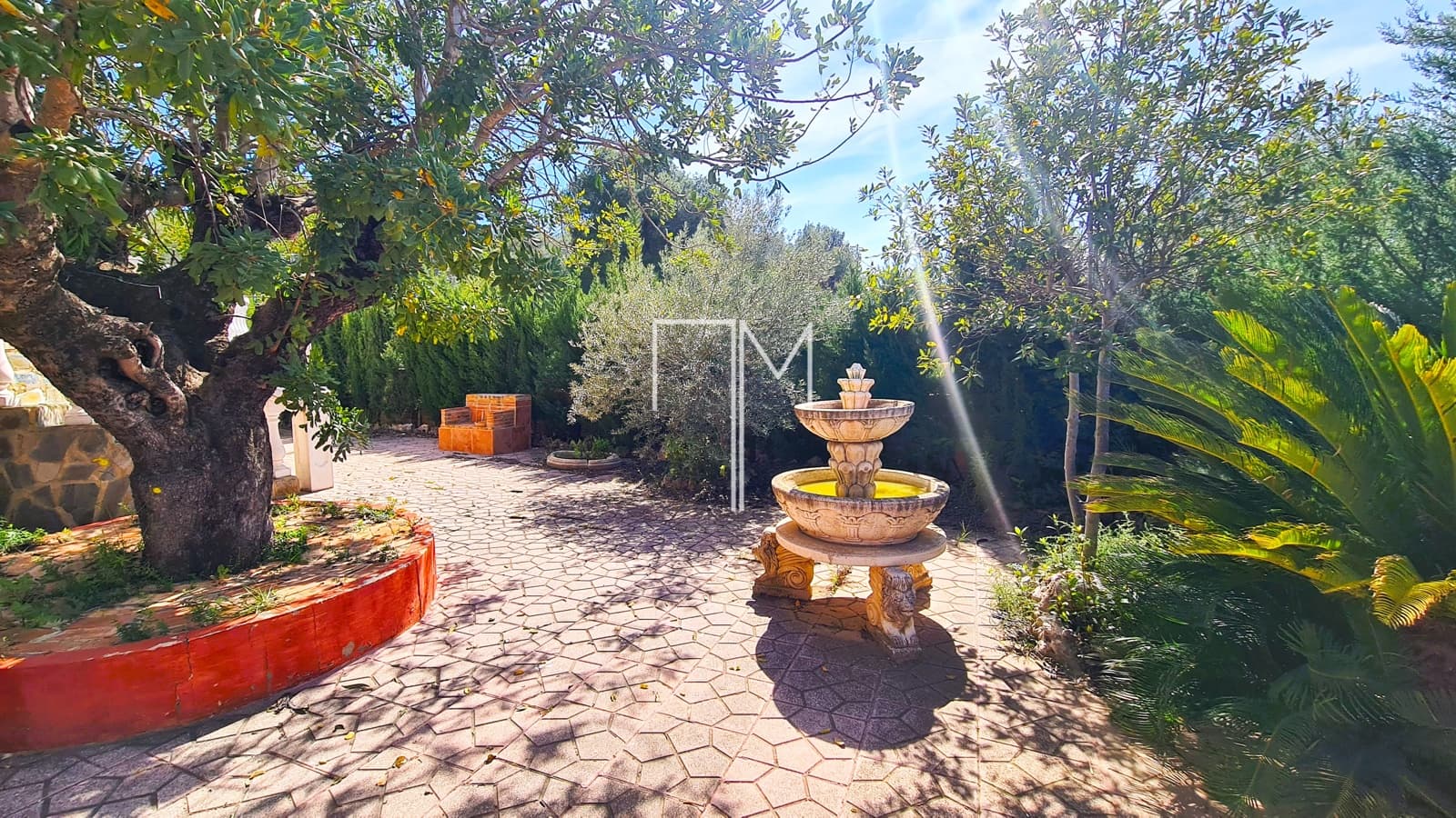 5 soveværelse Villa til salg i Turis med swimmingpool garage - € 460.000 (Ref: 9234893)