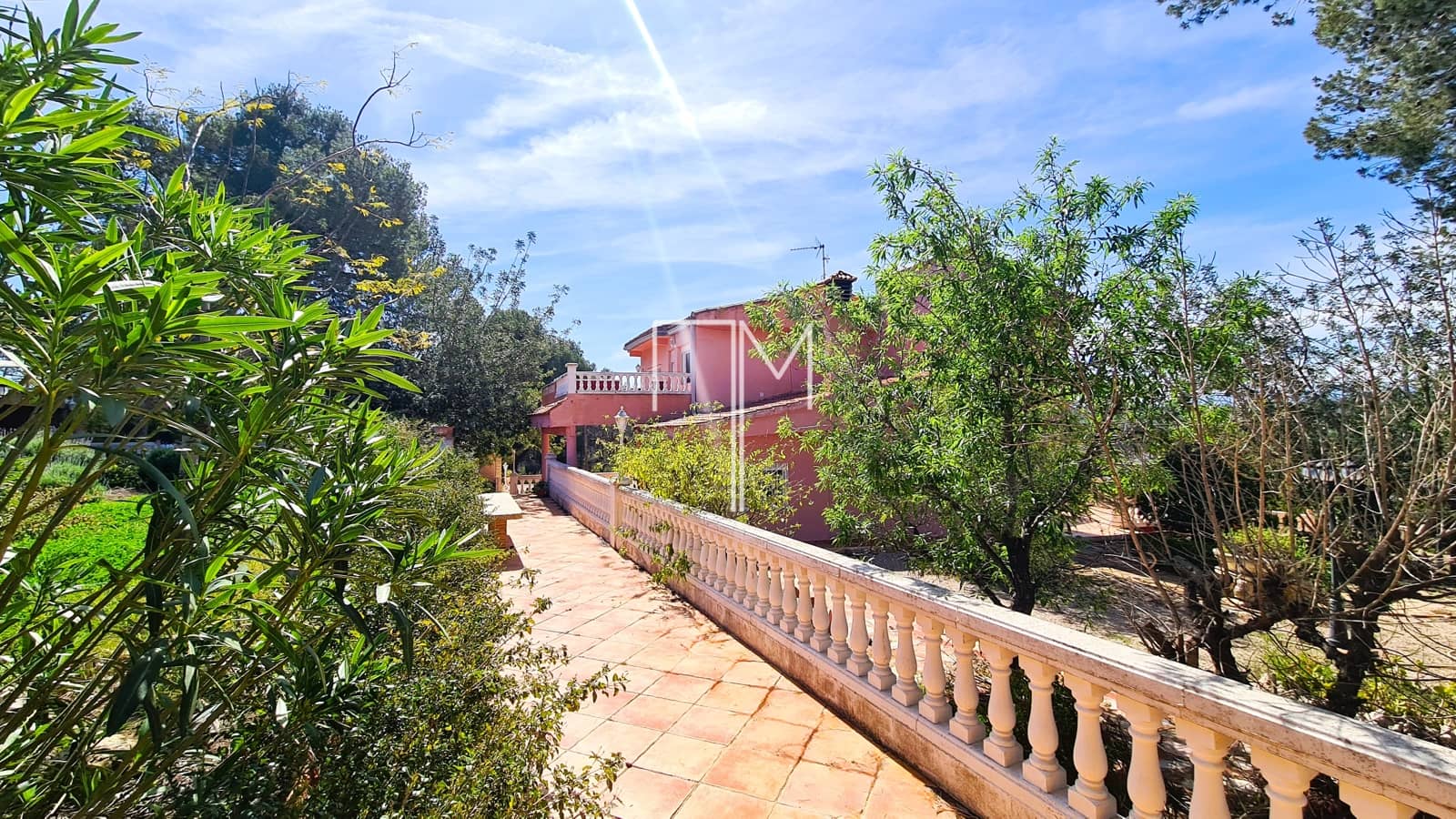 5 soveværelse Villa til salg i Turis med swimmingpool garage - € 460.000 (Ref: 9234893)