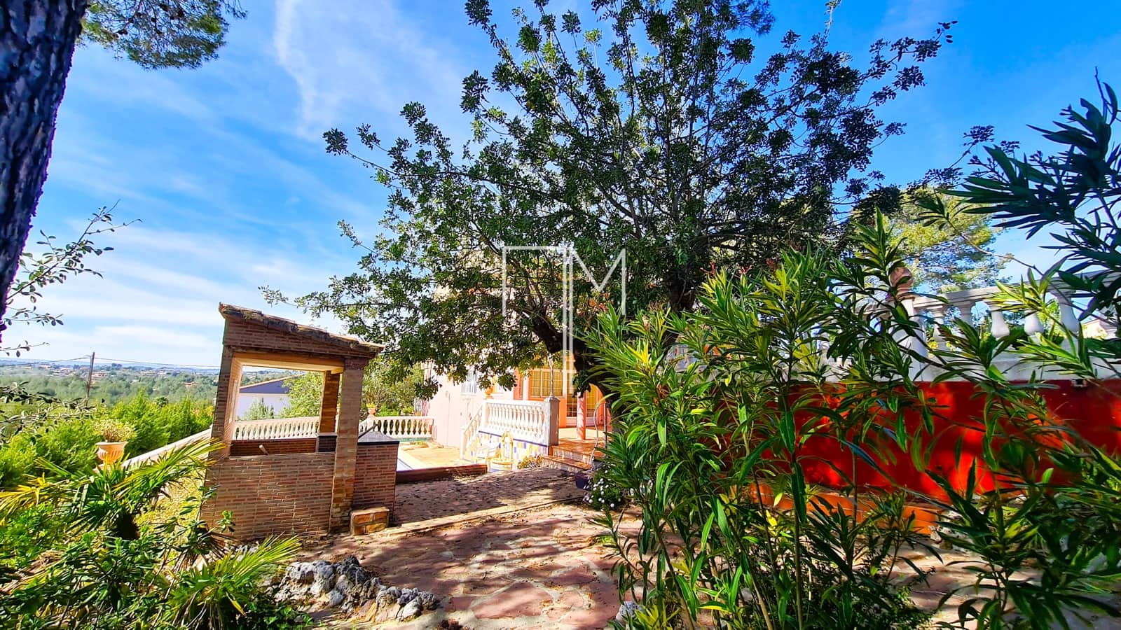 5 soveværelse Villa til salg i Turis med swimmingpool garage - € 460.000 (Ref: 9234893)