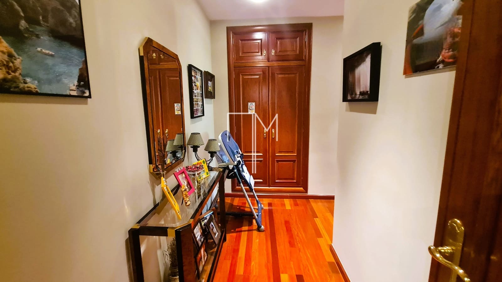 3 soverom Villa til salgs i Paterna med svømmebasseng garasje - € 950 000 (Ref: 9245445)