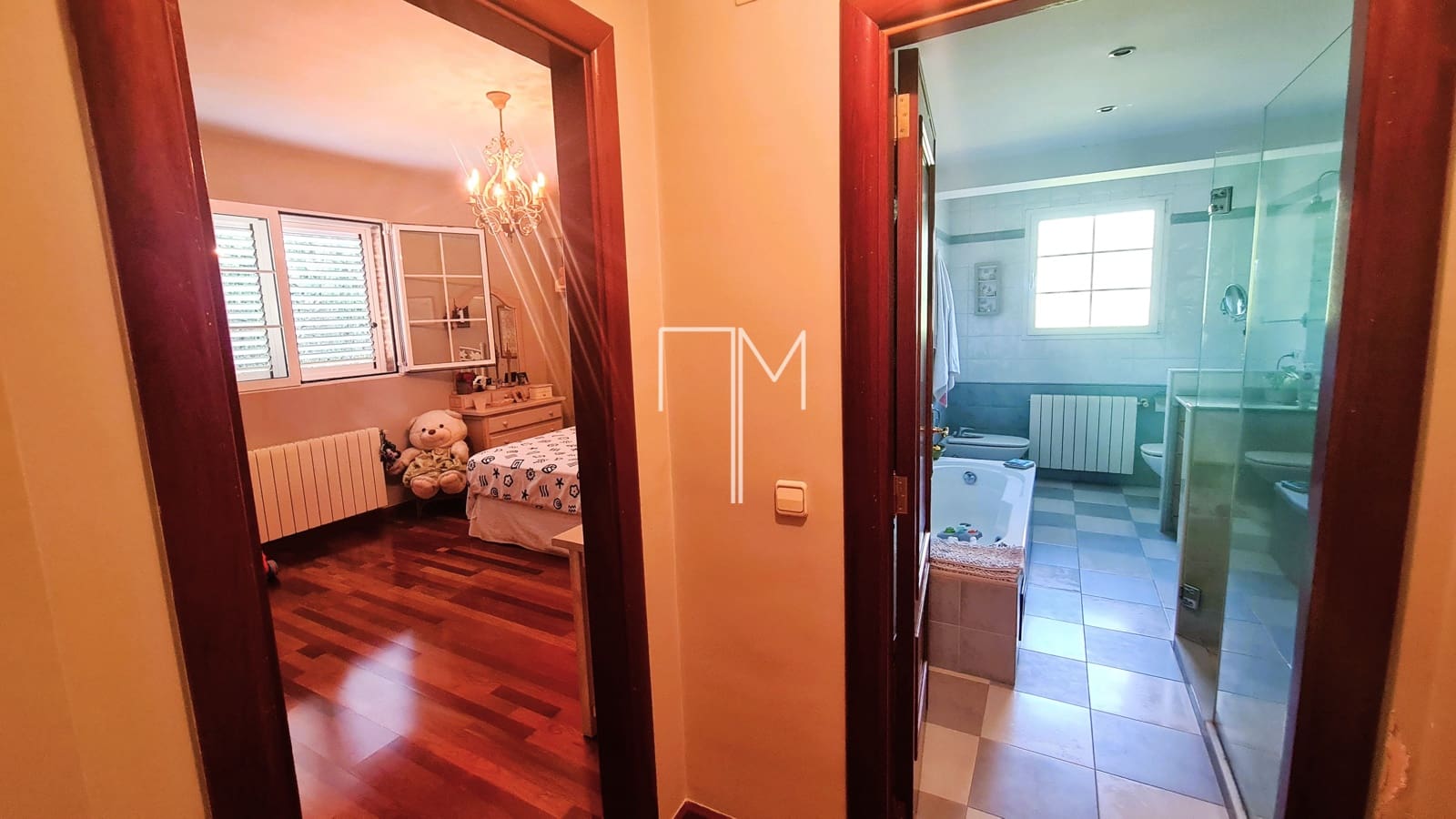 3 soverom Villa til salgs i Paterna med svømmebasseng garasje - € 950 000 (Ref: 9245445)