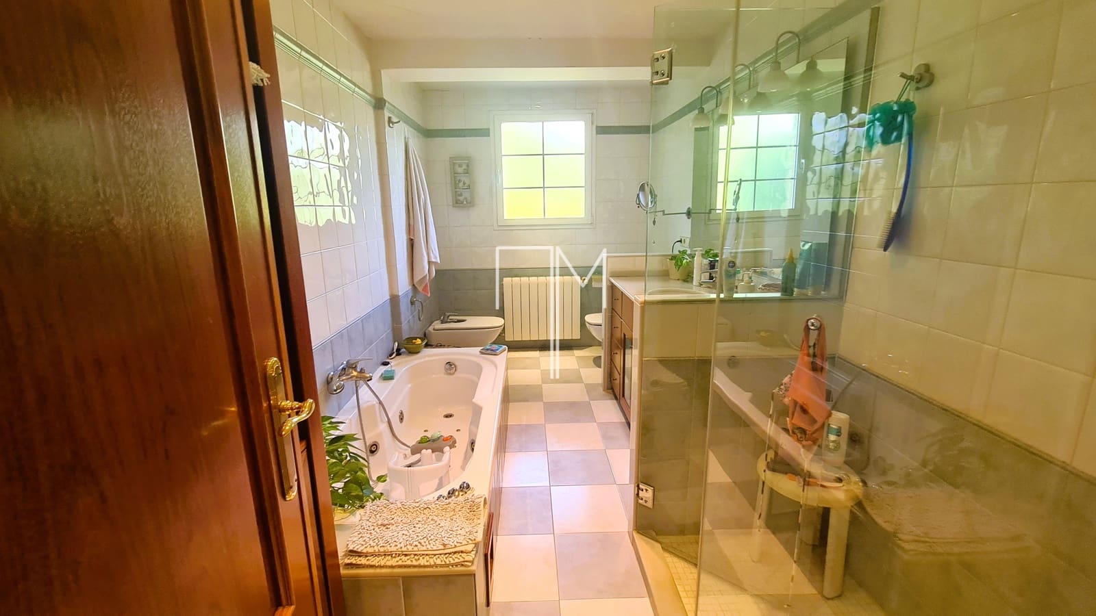 3 soverom Villa til salgs i Paterna med svømmebasseng garasje - € 950 000 (Ref: 9245445)