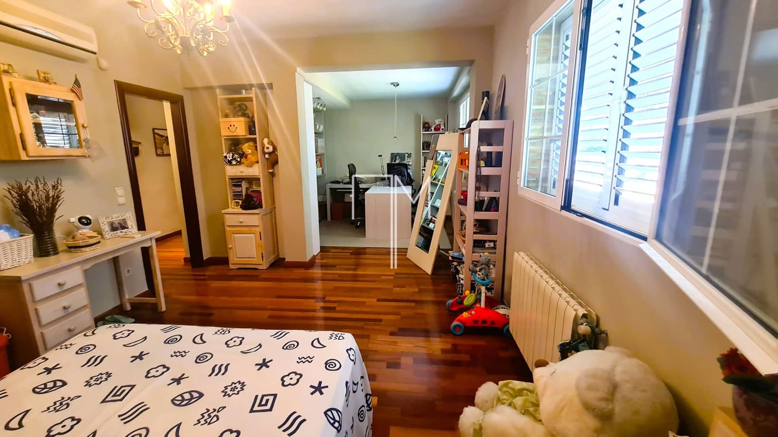 3 soverom Villa til salgs i Paterna med svømmebasseng garasje - € 950 000 (Ref: 9245445)