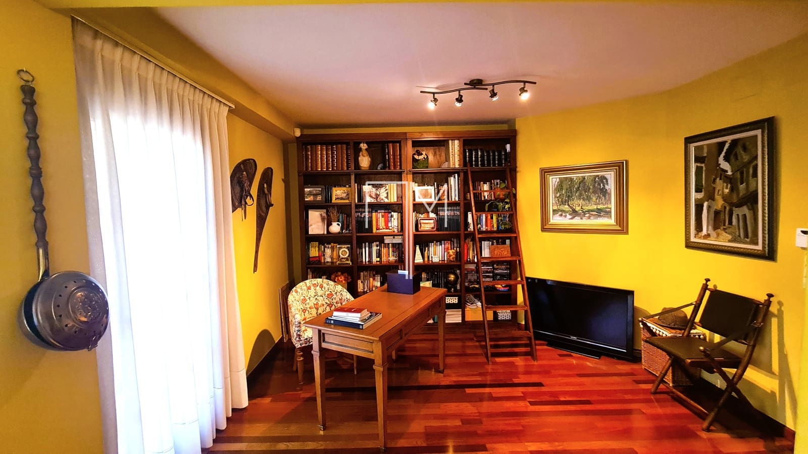 3 soverom Villa til salgs i Paterna med svømmebasseng garasje - € 950 000 (Ref: 9245445)