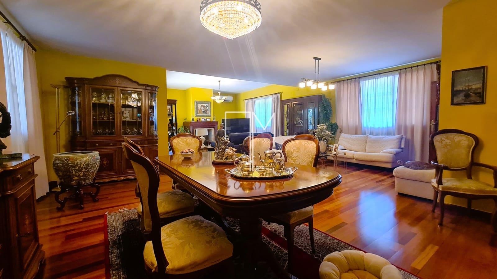 3 soverom Villa til salgs i Paterna med svømmebasseng garasje - € 950 000 (Ref: 9245445)