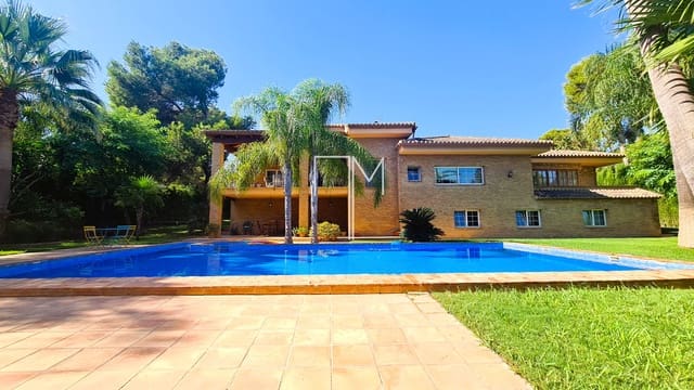 3 bedroom Villa for sale in Paterna with pool garage - € 950,000 (Ref: 9245445)