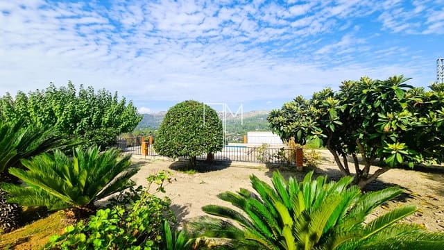 3 slaapkamer Villa te koop in Xàtiva met zwembad - € 218.000 (Ref: 9319659)