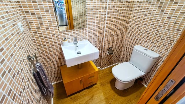 3 chambre Villa/Maison Semi-Mitoyenne à vendre à Alberic - 225 000 € (Ref: 9357214)