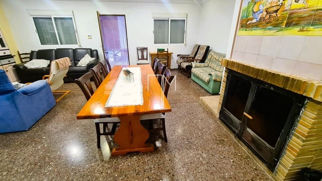 4 soveværelse Villa til salg i Barxeta med swimmingpool garage - € 245.000 (Ref: 9378524)