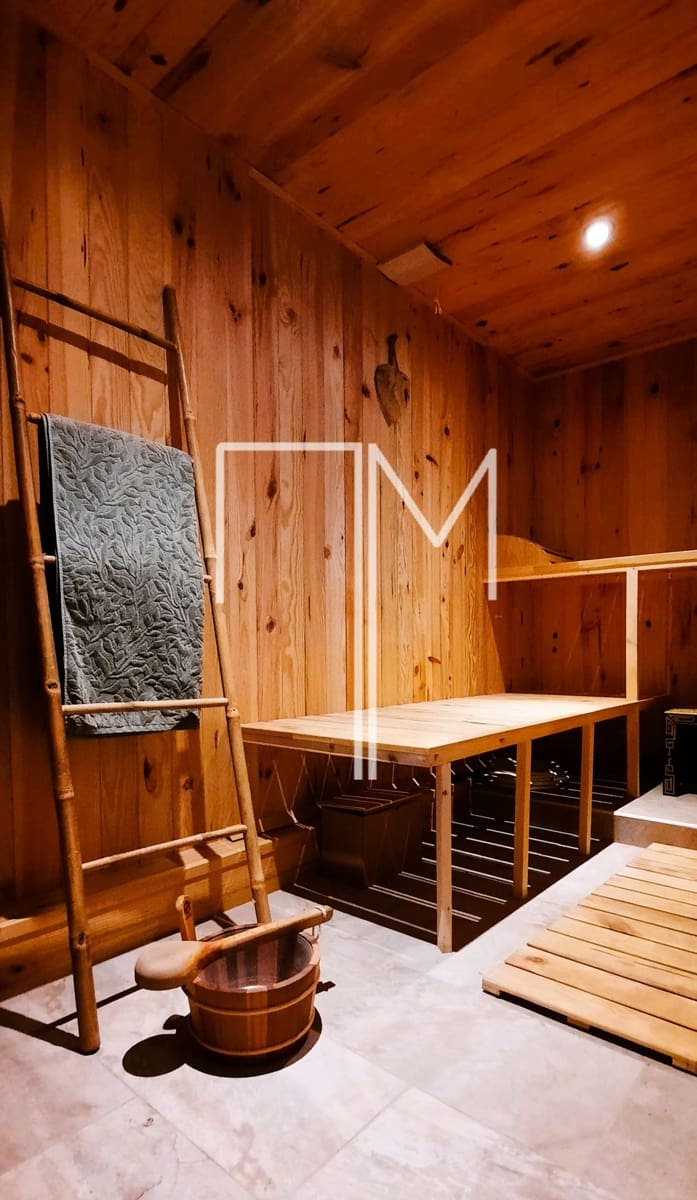 5 soverom Villa til salgs i Alzira med svømmebasseng garasje - € 450 000 (Ref: 9400892)