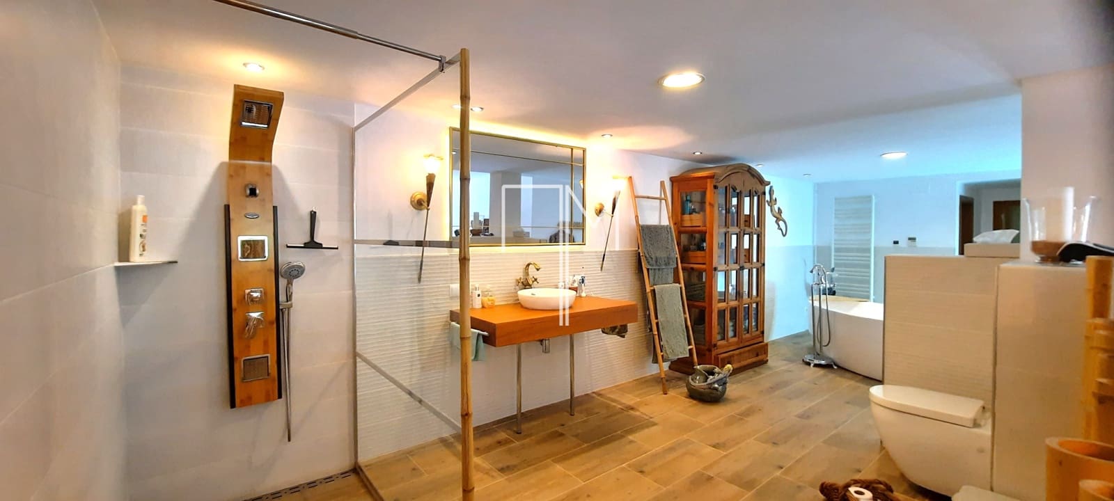 5 soverom Villa til salgs i Alzira med svømmebasseng garasje - € 450 000 (Ref: 9400892)