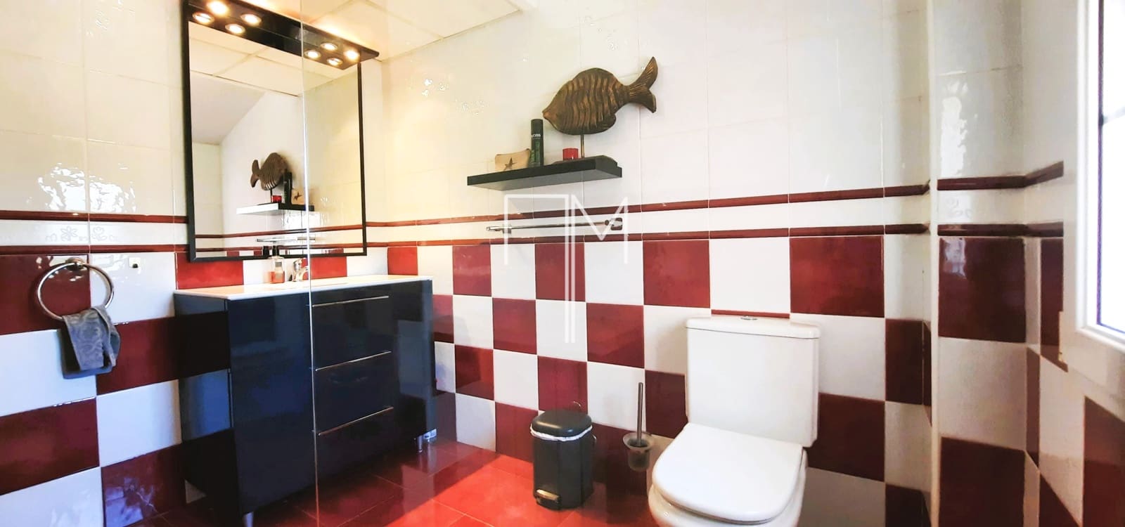 5 soverom Villa til salgs i Alzira med svømmebasseng garasje - € 450 000 (Ref: 9400892)