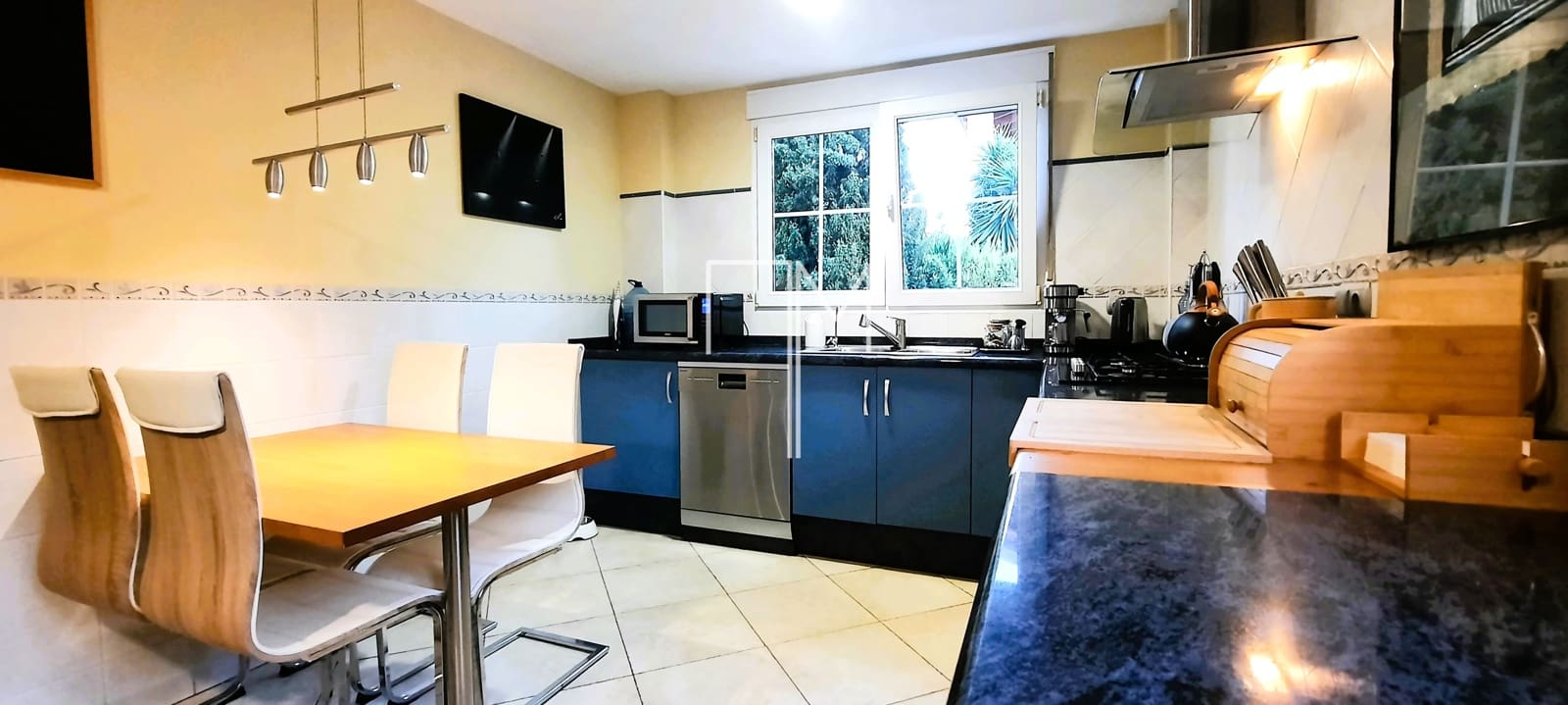 5 soverom Villa til salgs i Alzira med svømmebasseng garasje - € 450 000 (Ref: 9400892)