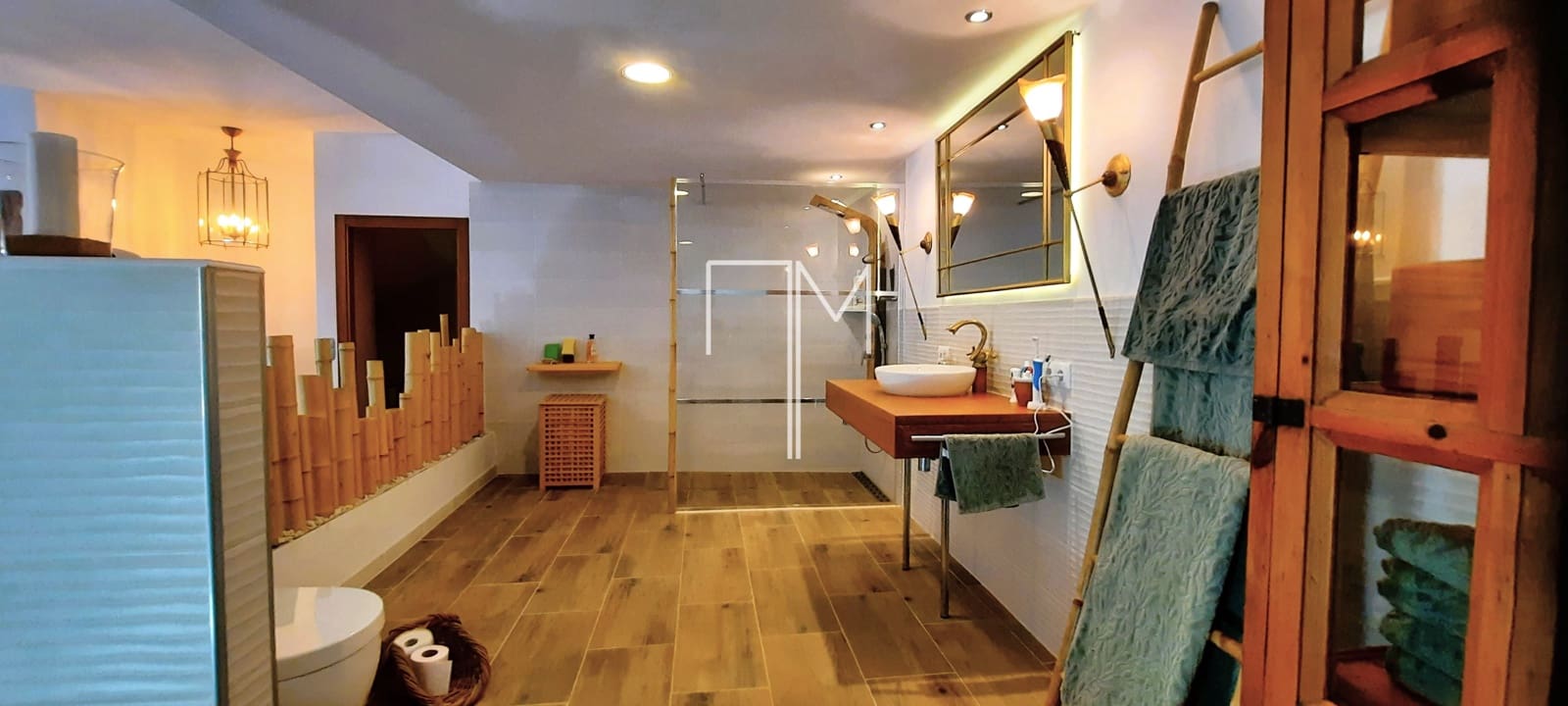 5 soverom Villa til salgs i Alzira med svømmebasseng garasje - € 450 000 (Ref: 9400892)