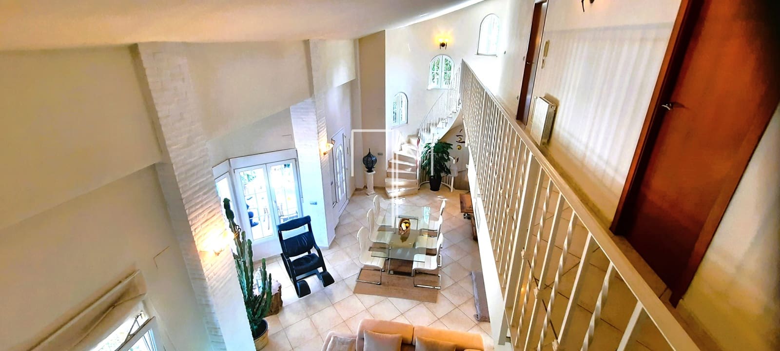 5 soverom Villa til salgs i Alzira med svømmebasseng garasje - € 450 000 (Ref: 9400892)