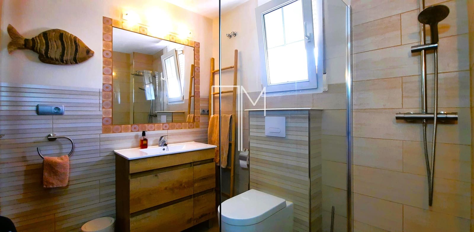 5 soverom Villa til salgs i Alzira med svømmebasseng garasje - € 450 000 (Ref: 9400892)