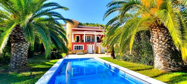 5 soveværelse Villa til salg i Alzira med swimmingpool garage - € 450.000 (Ref: 9400892)