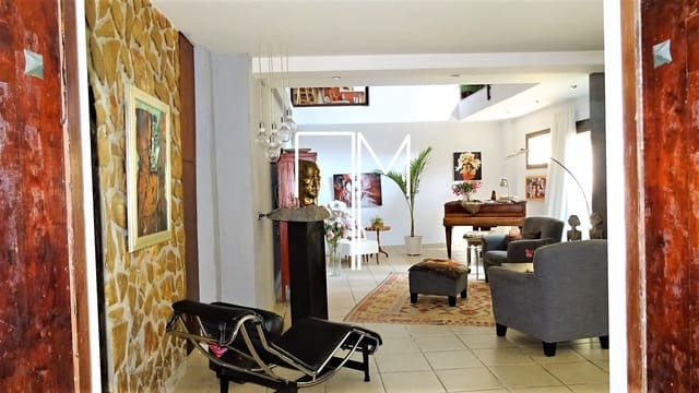 3 sypialnia Willa na sprzedaż w Xàtiva z basenem garażem - 600 000 € (Ref: 9441527)